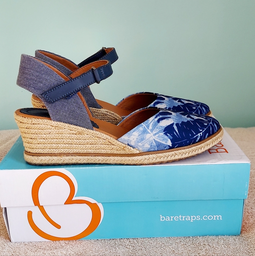 Baretraps Ocean In Hawaii Women's Size 9 Blue Wedge Espadrille Shoes - Picture 1 of 15